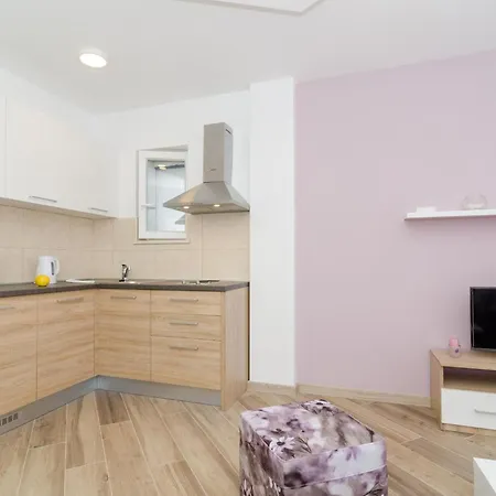Marmo - One Bedroom With Balcony And Sea View 1 Apartment