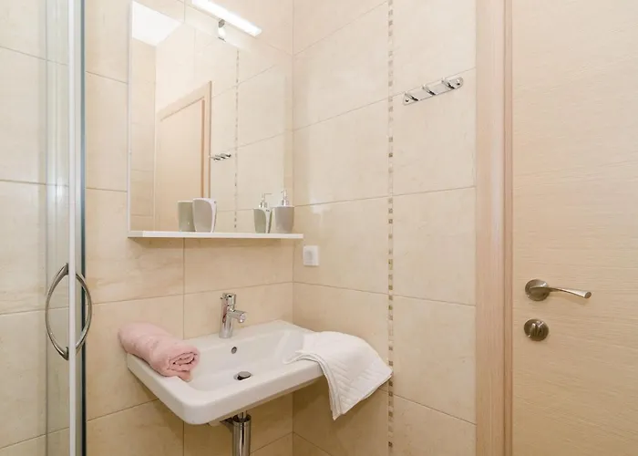 Marmo - One Bedroom With Balcony And Sea View 1 Apartment Mlini