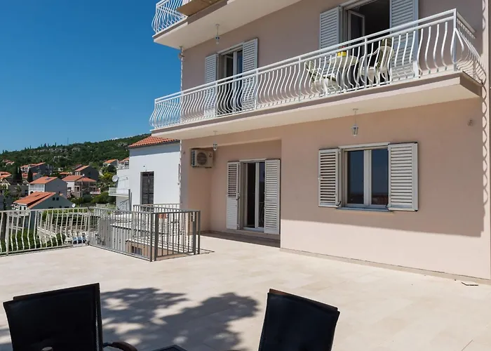 Marmo - One Bedroom With Balcony And Sea View 1 *